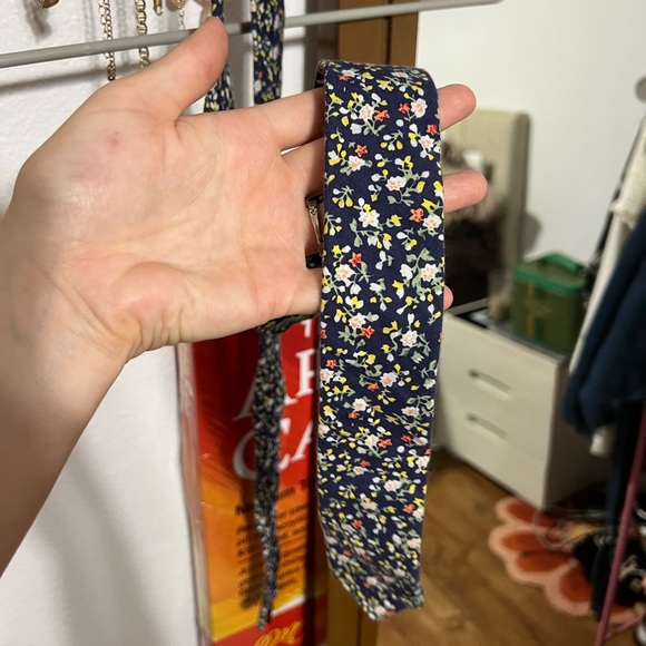 MENS primark tie - Picture 5 of 8